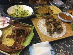 -乡村馕坑肉·烧烤·新疆菜·本地人更爱吃(阿勒泰首店)
