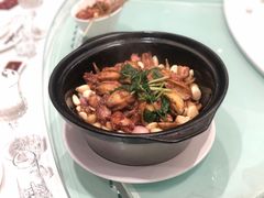 鲍鱼滑鸡啫啫煲-亢龙太子酒轩(东湖店)