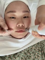点击看大图 -凡碧诗毛孔收细