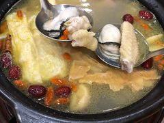 -濠轩阁特色生蚝火锅(水湾路店)