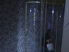 -不可思议减压馆·解压博物馆·摔碗发泄·团建定制