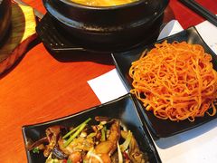 -鑫日千里马朝鲜族小馆(总店)