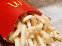 中薯条-麦当劳(季华好又多店)