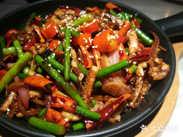 蛙遇·十三香炭火蛙锅(五角场店)香辣鱿鱼须图片