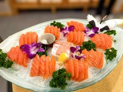 -青瓦餐厅·生鱼片·韩园烤肉(西塔店)