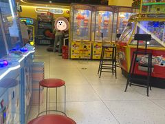 -爱玩嘉年华(龙湖源著天街店)