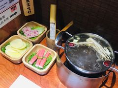-独食火锅·半米屋台(直营总店)
