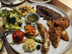 -Mark&Mars Restaurant