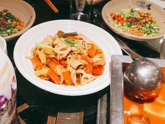 -张大胡子鱼头火锅酒楼(长益路店)