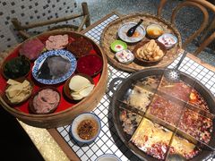 -董眼镜火锅(洪崖洞总店)