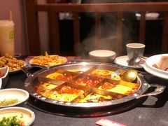 -井格重庆火锅(西直门凯德Mall店)