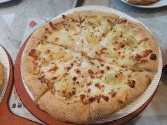 -必胜客(威高广场店)