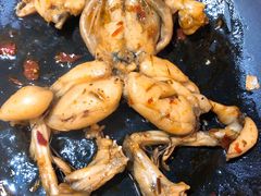 -味仙疯美蛙鱼头(清扬路总店)