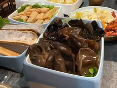 -刘一锅筋头巴脑(新民街店)