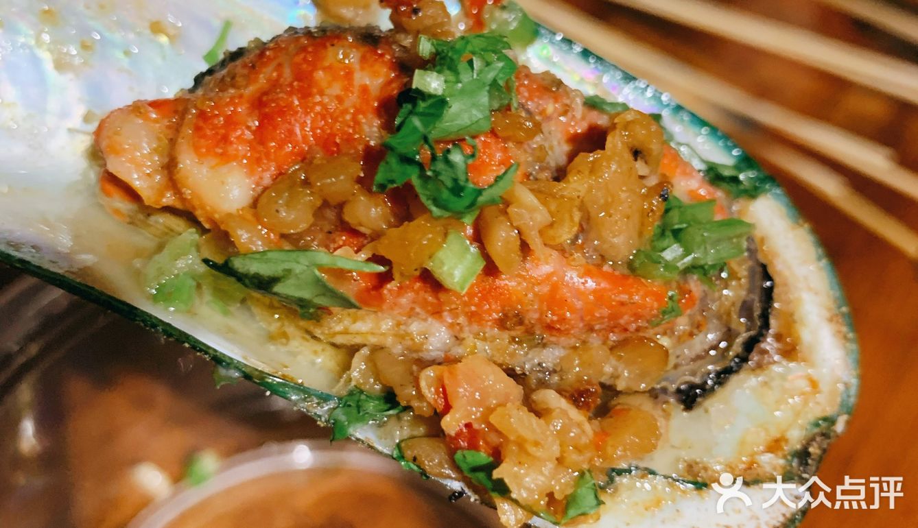 等足2小时换来一顿“哇塞”惊艳的烧烤