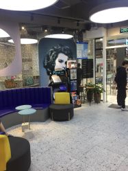 -PE SALON 