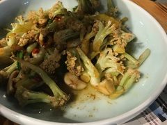 大盆花菜-洋沙湖湖色生鲜主题餐厅
