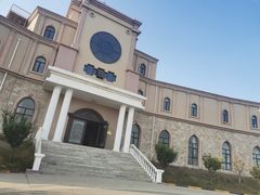 -丹世红酒庄·烧烤·团建·婚礼·水上运动
