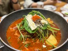 -喇喇排骨火锅·传统韩式脊骨汤(望京西园总店)