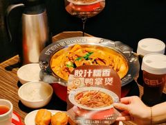 -胖哥俩肉蟹煲(湖滨银泰in77店)