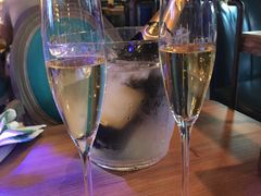 -临界音乐酒馆·小龙虾·江湖菜(华熙LIVE·鱼洞店)