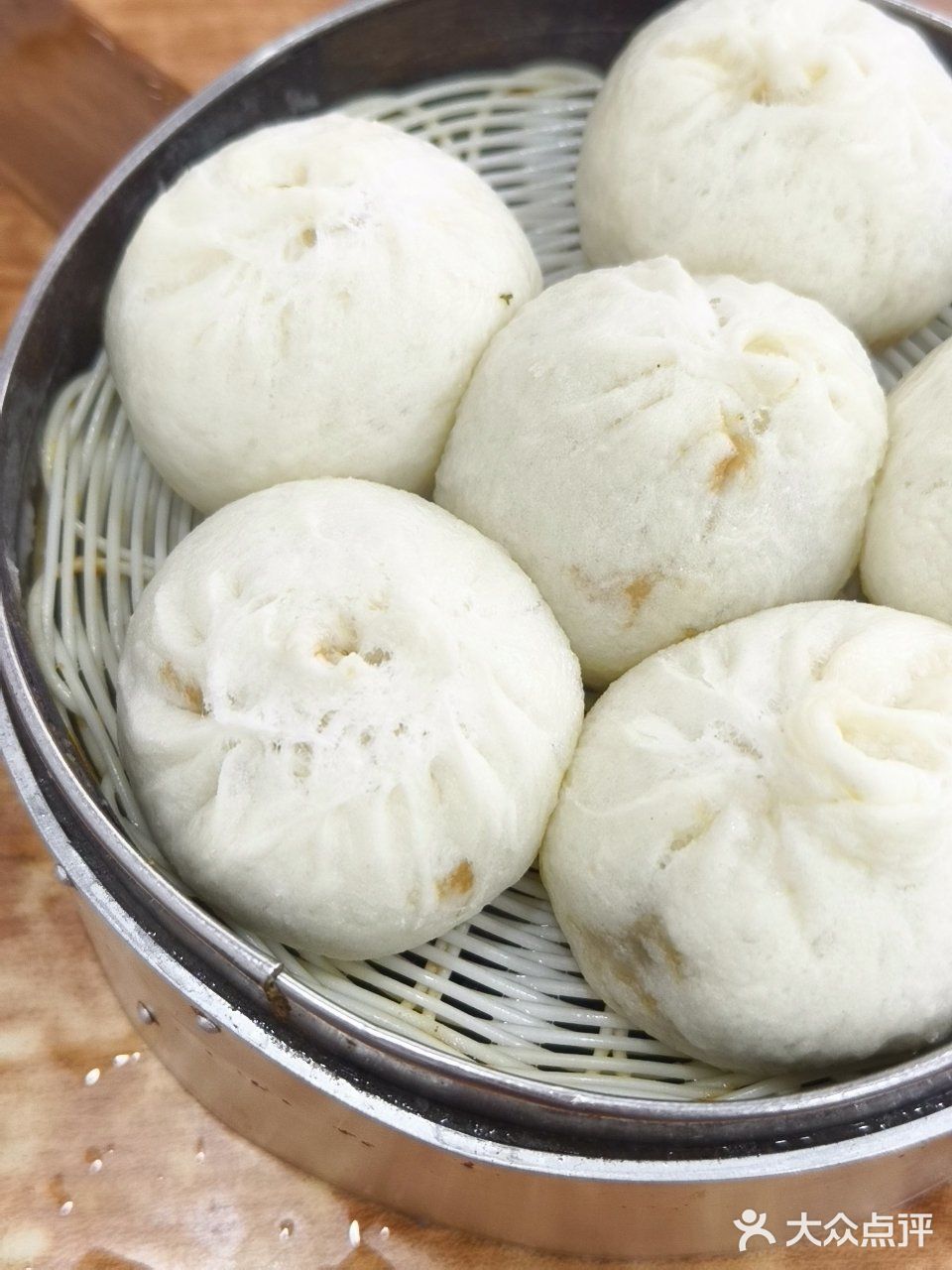 《留学路的美味小店[愉快]宜聪包子铺》