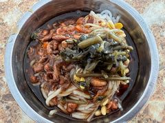 -灵山卢梅燕粉店