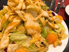 ChickenSalad鸡肉色拉-WOLFGANG PUCK KITCHEN & BAR(迪士尼小镇店)