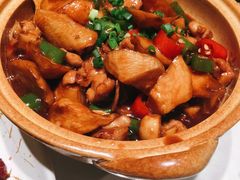 鲍菇滑鸡煲-乔阿马·江南味·驴肉香(龙湖华泾天街店)