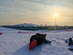 -华彬猛犸滑雪场