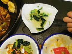 -缘福乡村铁锅炖民宿(八达岭店)