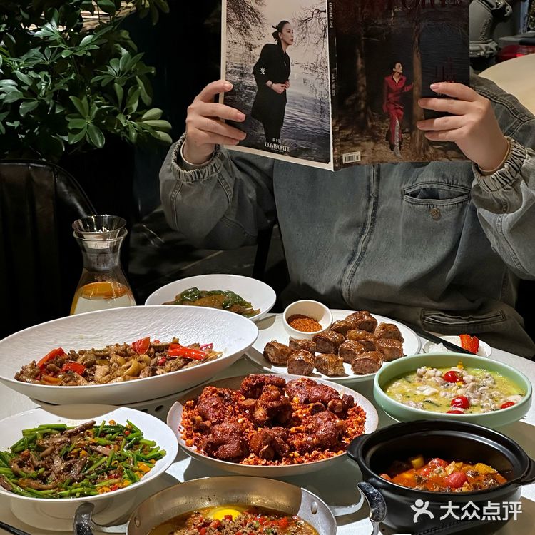 在长沙！真的喜欢这种精致湘菜馆！