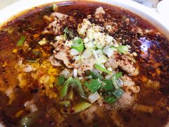 水煮肉片-华春餐馆(鱼山路店)