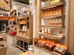 -黄远堂凤梨酥·伴手礼(中山路六店)