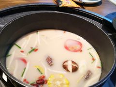 黑胡椒猪肚鸭架锅-三人行骨头王火锅(长寿店)