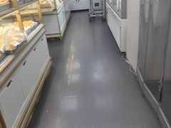 -爱德顺糕点食屋(利民道店)