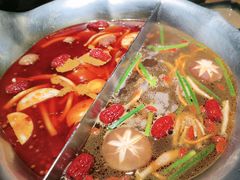 -湊湊火锅·茶憩(颐堤港店)