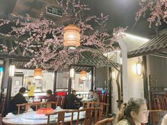 -卢大鲜鱼头捞饭(美利广场店)