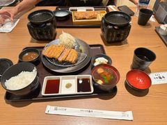 -牛カツ京都勝牛(河原町蛸薬師店)