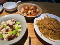 -潮粥荟·潮汕砂锅粥(朝阳大悦城店)
