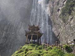 -刘伯温故里景区百丈漈