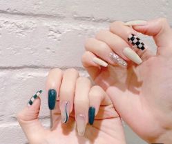 -兔猫ToMoreNails美甲美睫