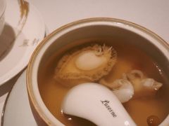 山桔螺头炖鲜鲍-广州富力丽思卡尔顿酒店·丽轩·粤菜