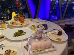 -广州塔卢特斯法国旋转餐厅