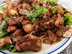 -八两八金·莱芜特色炒鸡(市南漳浦路店)