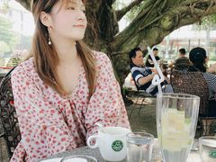 -侯臣咖啡文化村