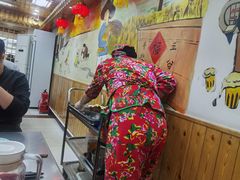 -屯老二农家铁锅炖·行业领军者(梅江店)