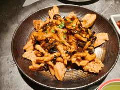 老油条的鱼香肉丝-新白鹿餐厅(金鹰新街口店)