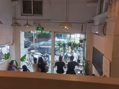 大堂-Egg•Allday Brunch(襄阳北路店)