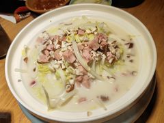 -九锅一堂酸菜鱼(学府凯德店)